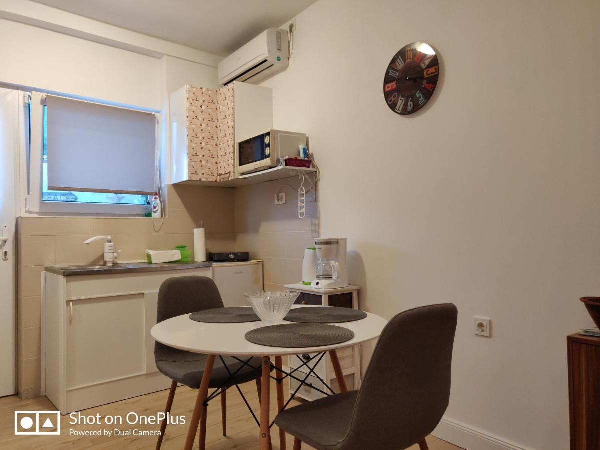 Apartment Karma ザダル エクステリア 写真